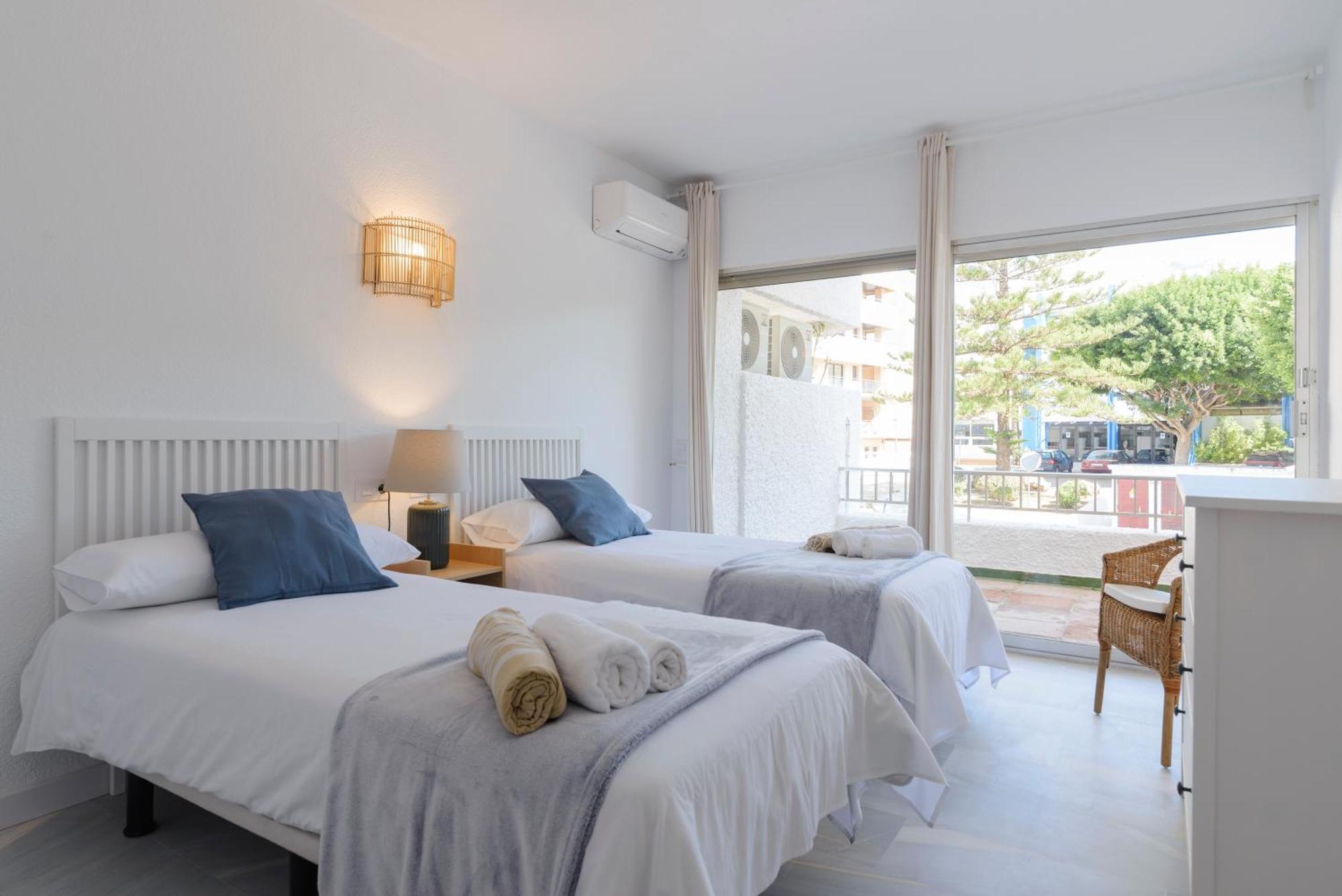 Jardines Del Mar Apartments Marbella Exterior photo