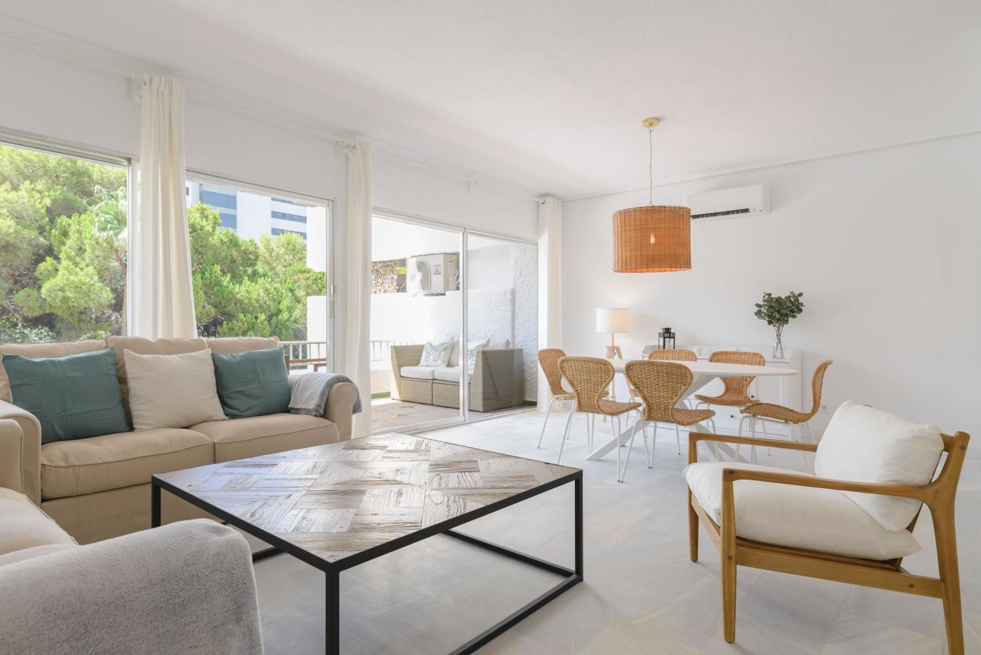Jardines Del Mar Apartments Marbella Exterior photo